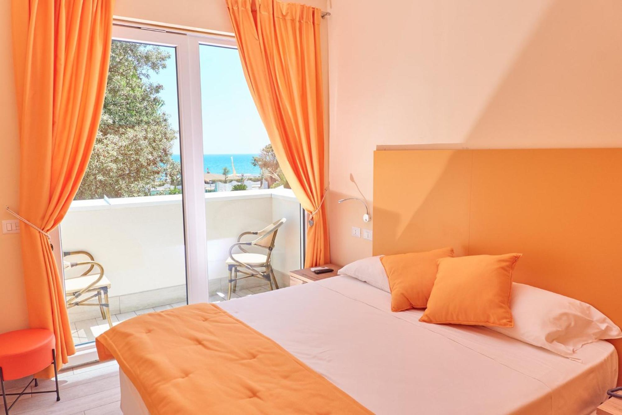 Capo Circeo Beach Resort Spa Fronte Mare San Felice Circeo Exterior foto